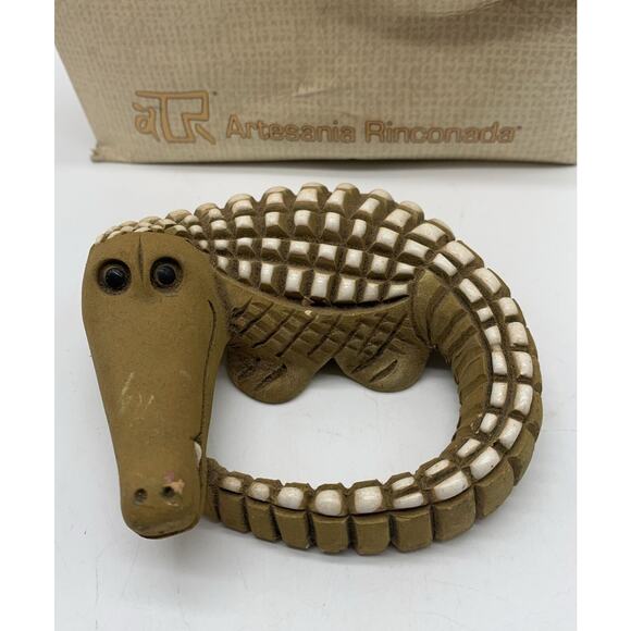 Vintage ARTESANIA RINCONADA CROCODILE #49 RETIRED SIGNED Original Box - Picture 2 of 7